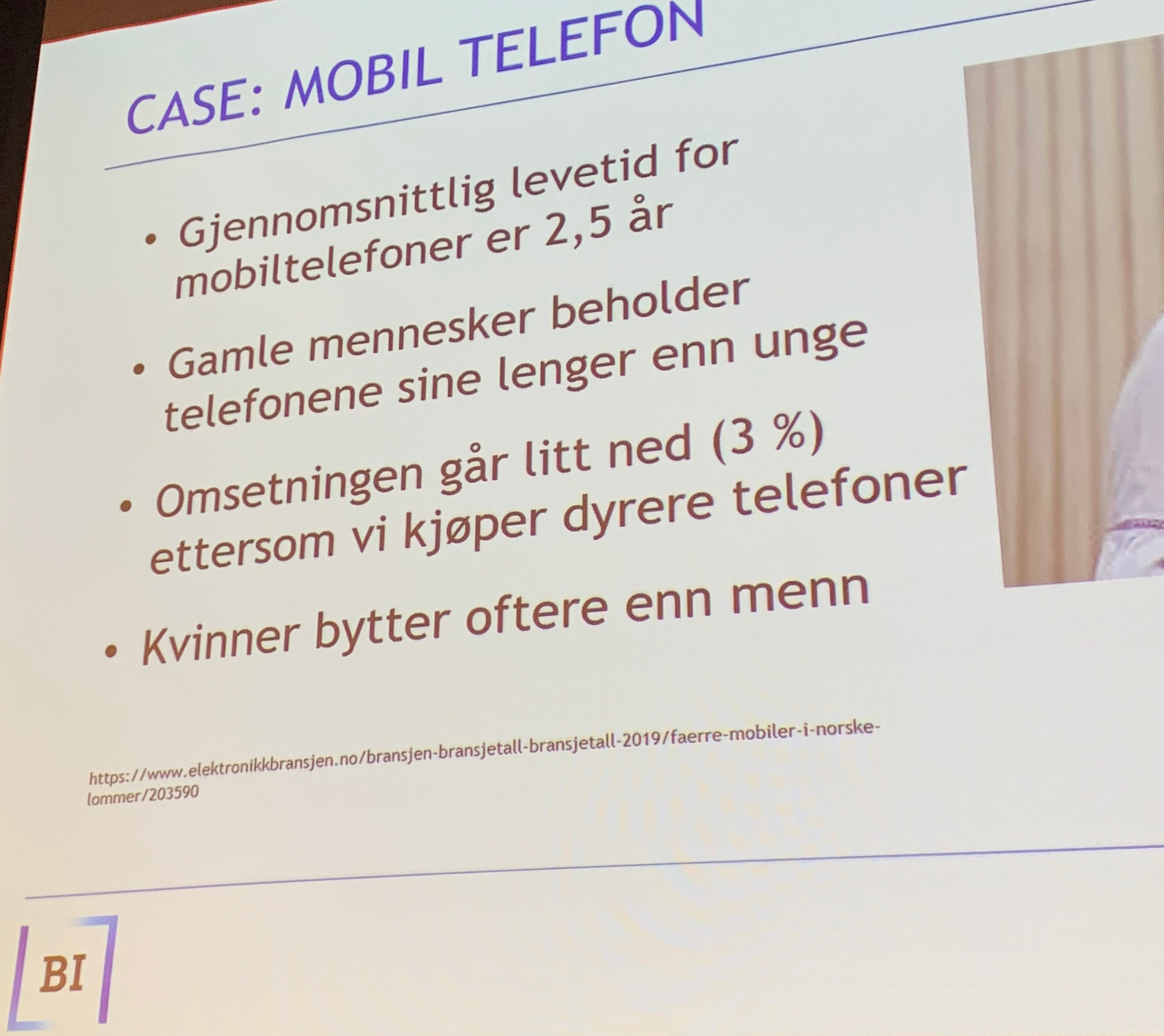 mer om forbruk av mobiltelefoner i verden