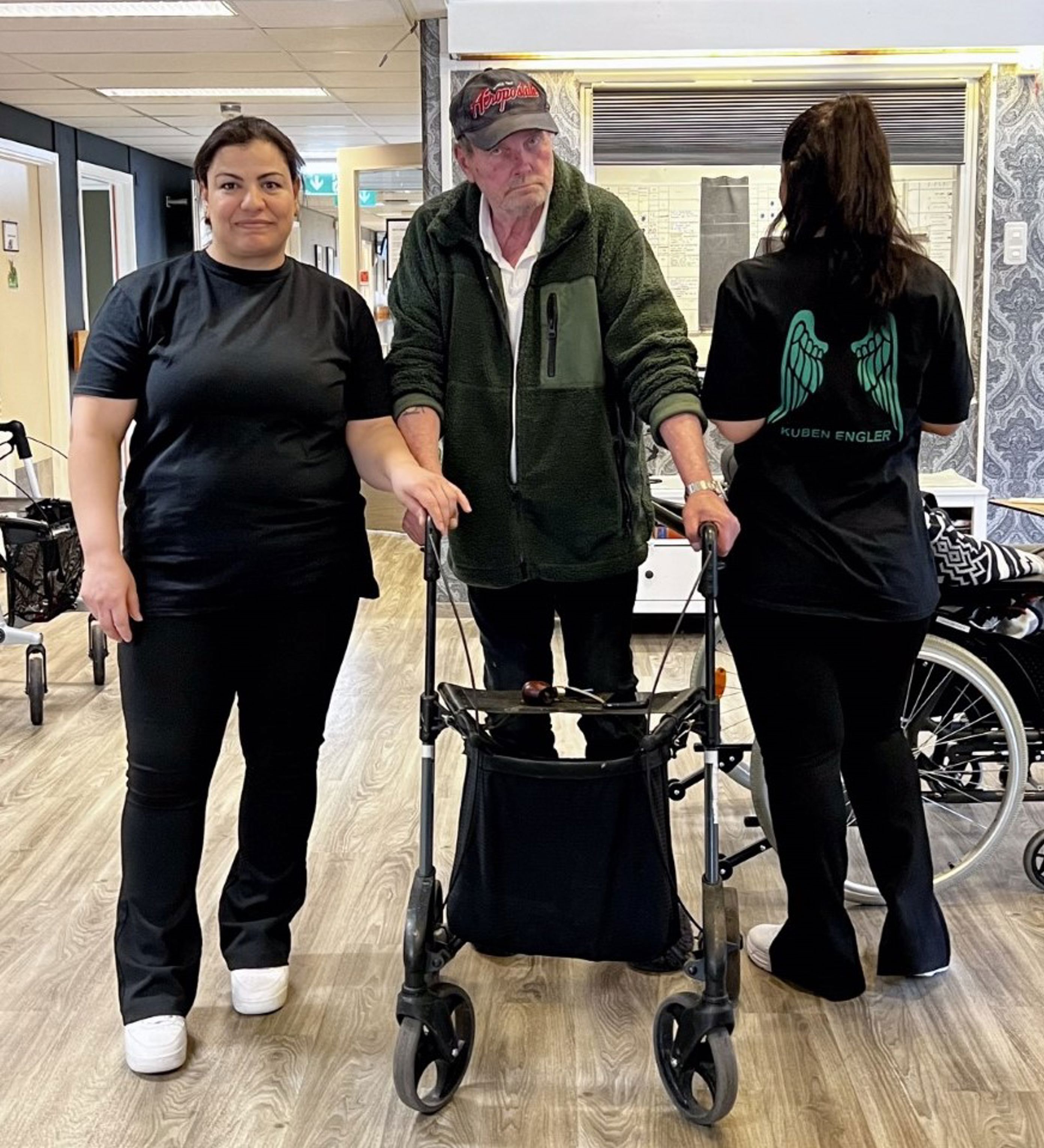 Kubenengler og en beboer Kubenengler og en beboer